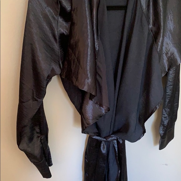 Shell - Picture 2 of 5